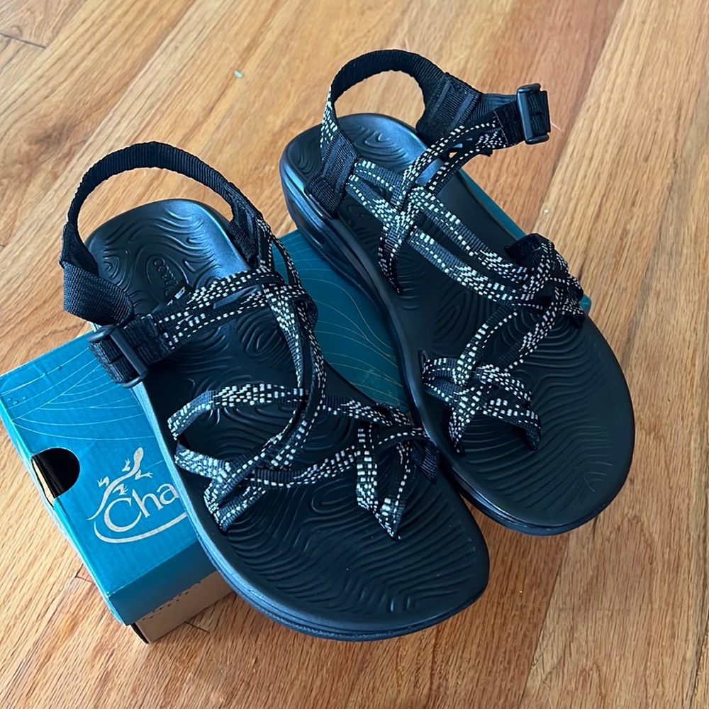 NEW CHACO Z/Volv X2 Strappy DASH BLACK waterproof sandals shoes US 9 EUR 40